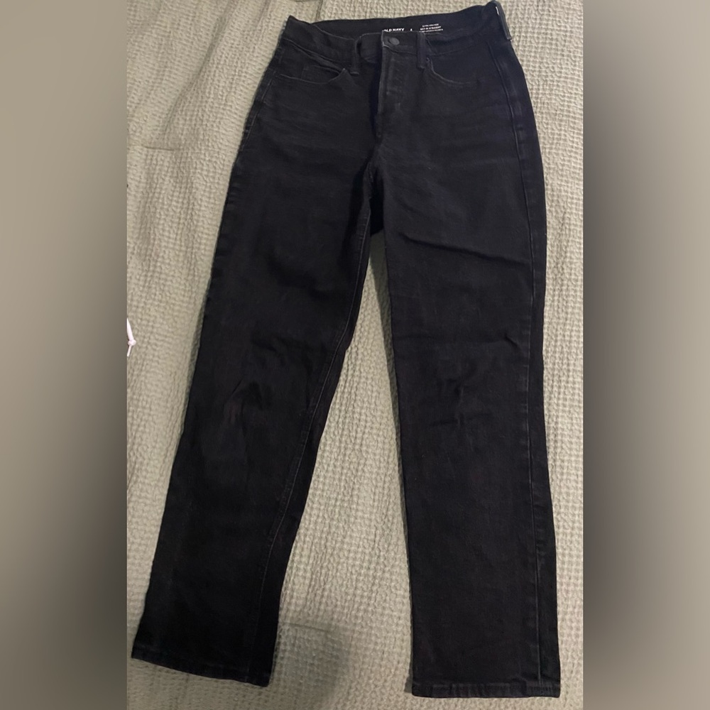 Old Navy Extra High Rise Sky Hi Straight Legged Black Jeans Size 2 Women’s